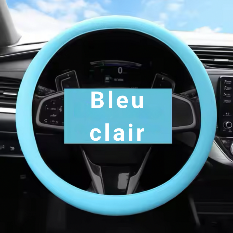 Couvre-volant dryyver-ecogrip en silicone de couleur bleu clair installé sur le volant d’une voiture, offrant une apparence élégante et moderne.