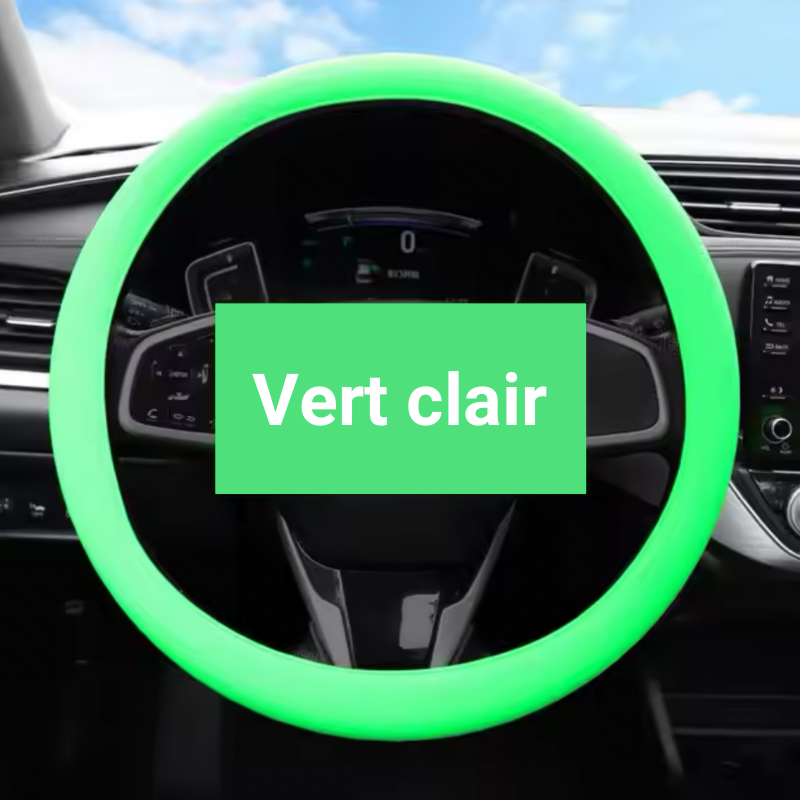 Couvre-volant dryyver-ecogrip en silicone de couleur vert clair installé sur le volant d’une voiture, offrant une apparence élégante et moderne.