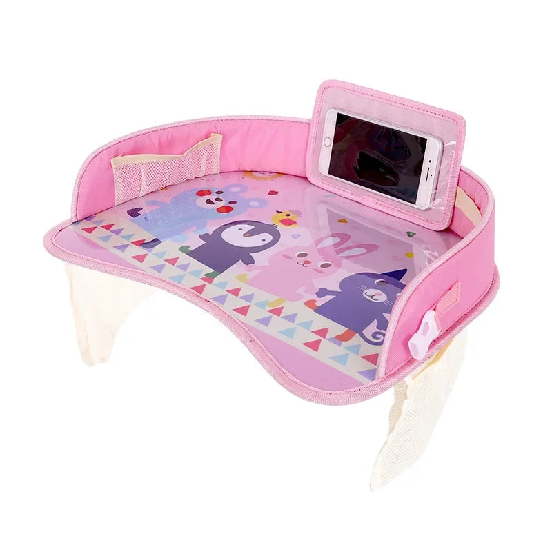 Dryyver KidsTable™ - Tablette de Voyage pour Enfants avec motif animaux rose, idéale pour les longs trajets en voiture avec un support de tablette intégré et des motifs amusants.