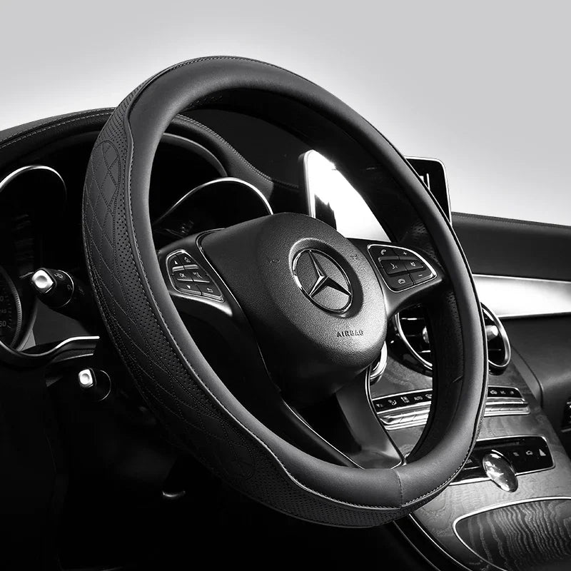 Couvre-volant Dryyver Pure Luxury noir – élégance sobre et finition premium