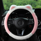 Couvre-volant rose clair et blanc avec oreilles de chat – style kawaii Dryyver Vibe™ SoftKawaii