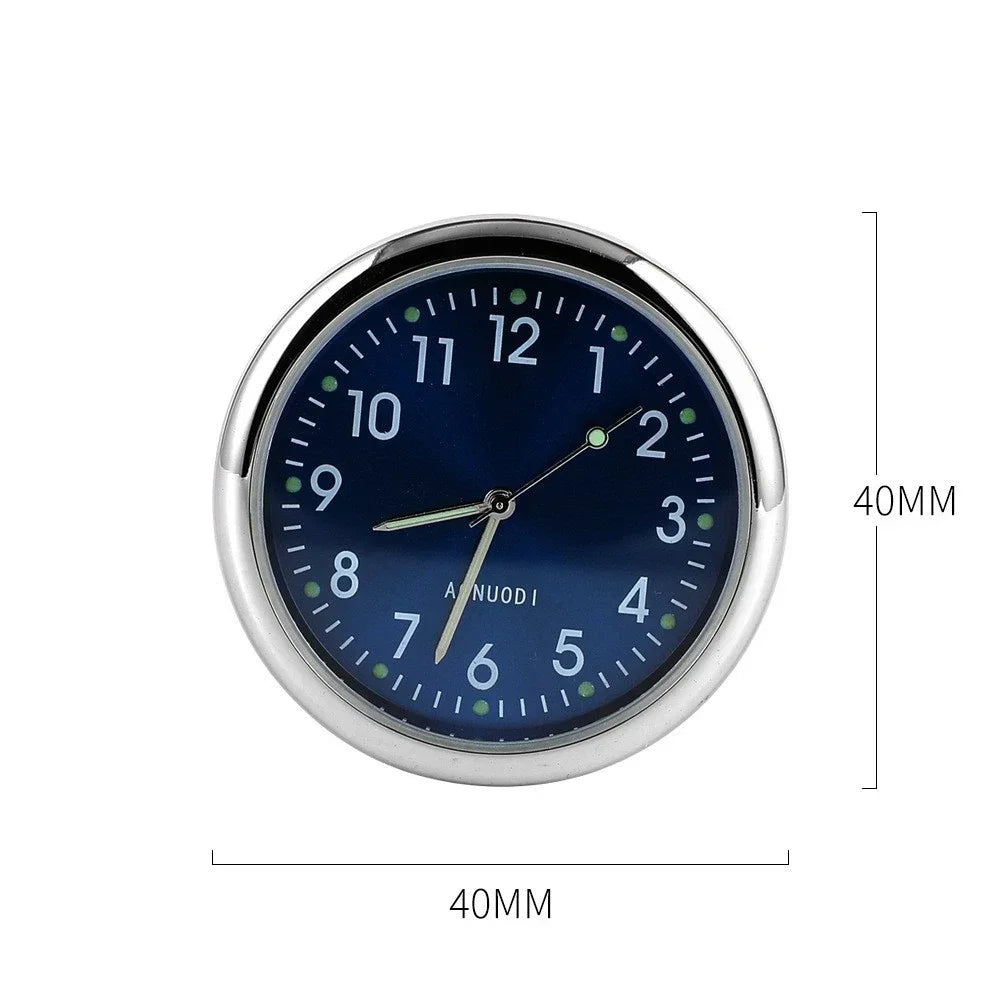 Horloge de tableau de bord à quartz de 40mm avec cadran bleu, affichant les dimensions pour une installation parfaite sur tout type de véhicule.